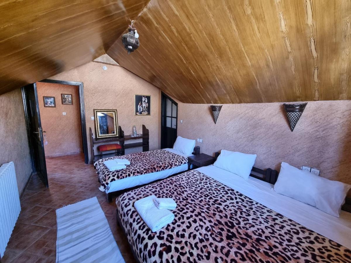 Ferme D'Hote La Vallee Azrou Exterior foto