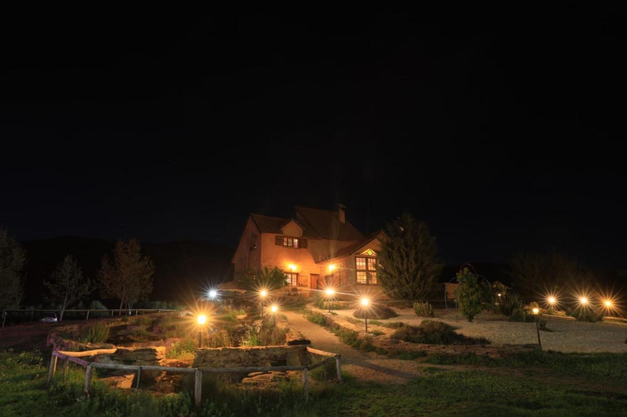 Ferme D'Hote La Vallee Azrou Exterior foto