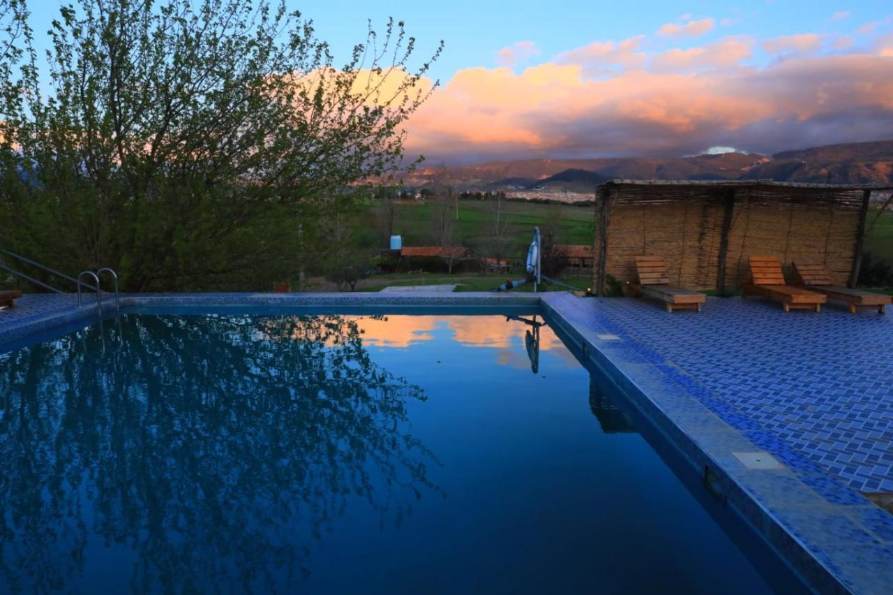 Ferme D'Hote La Vallee Azrou Exterior foto