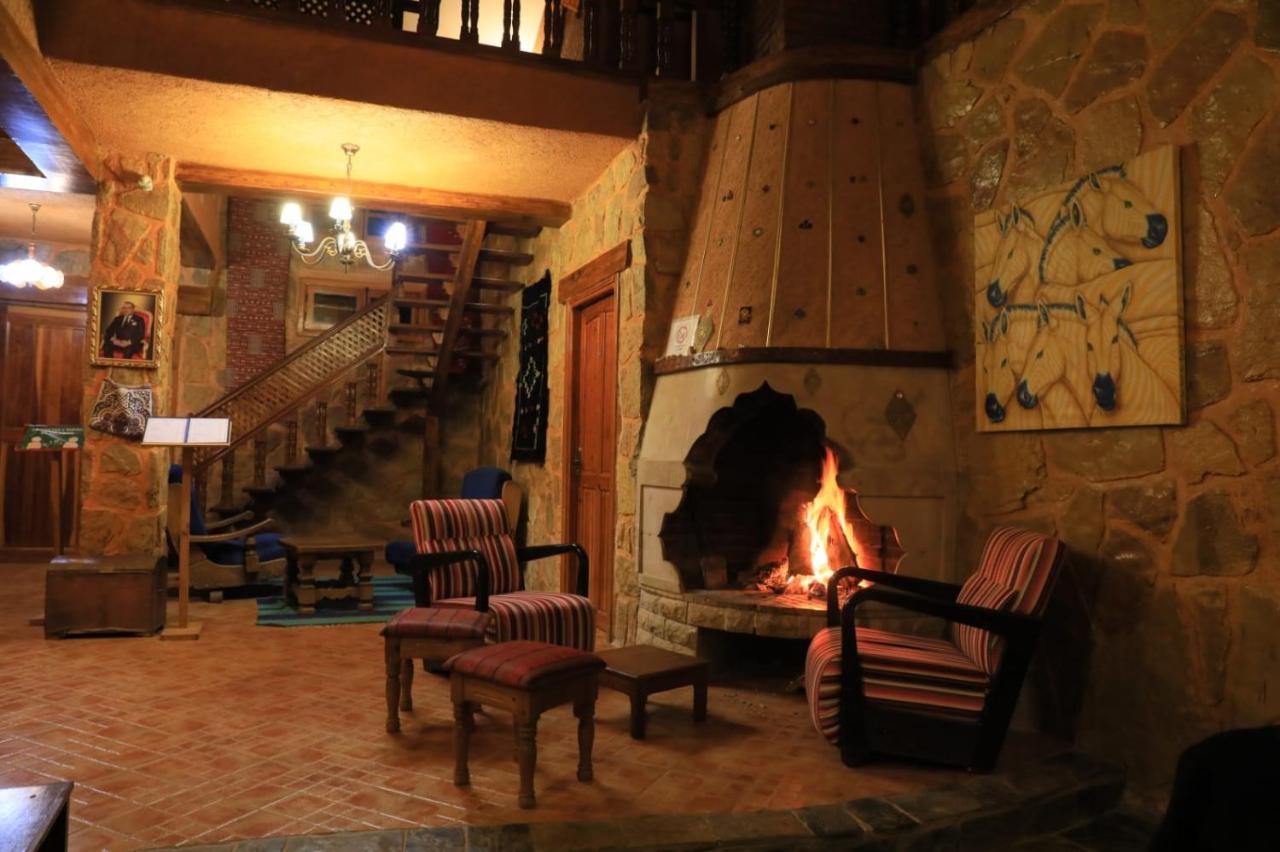 Ferme D'Hote La Vallee Azrou Exterior foto