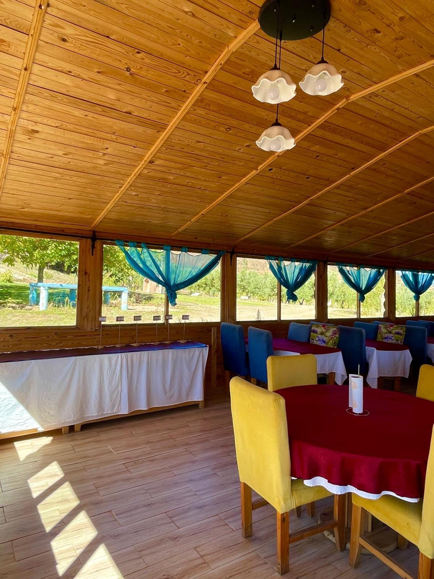 Ferme D'Hote La Vallee Azrou Exterior foto